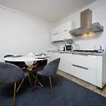 House 5286 아파트 *