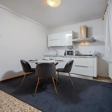 Apartmán House 5286 Benátky