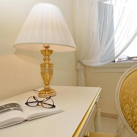 House 5286 Venecia
