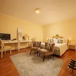 House 5286 * ונציה