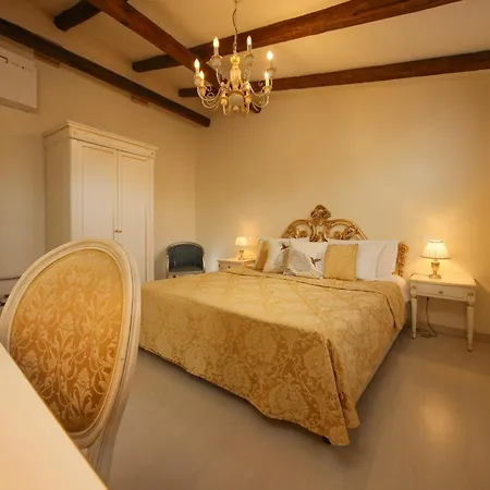House 5286 Velence